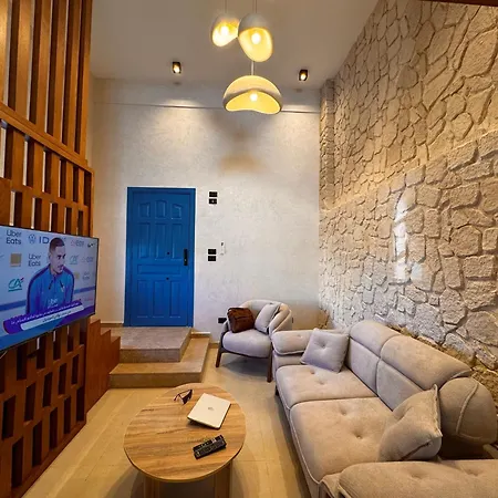 Naama Lofts