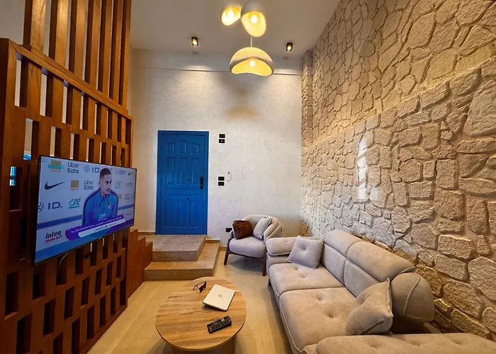 Naama Lofts 4*