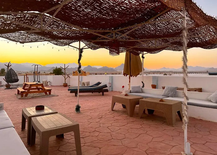 Naama Lofts 公寓式酒店 4*